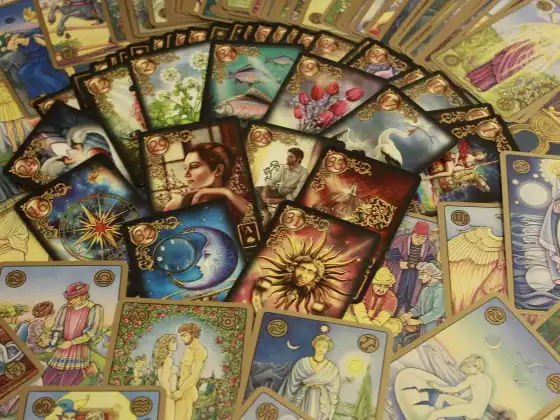 Introduction to Oracle Cards
